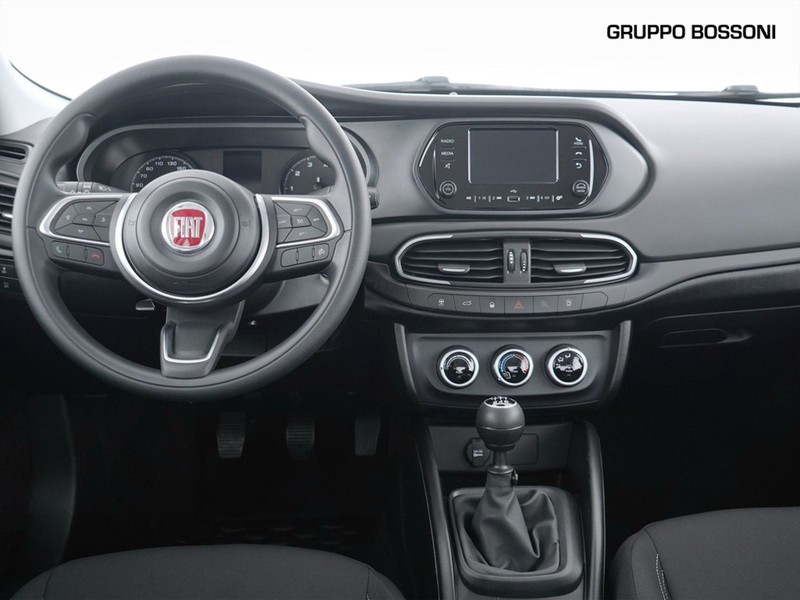 7 - Fiat Tipo 4 porte 1.6 multijet 130cv s&s