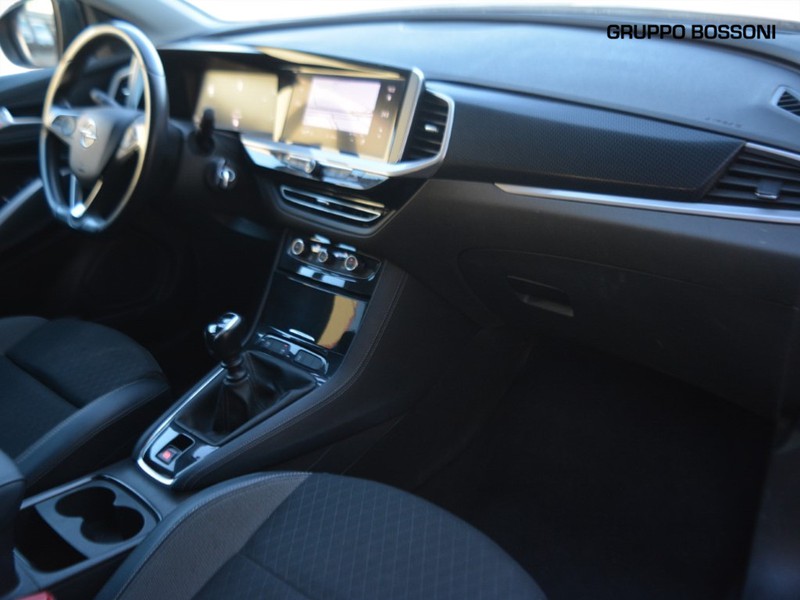 7 - Opel Grandland X 1.2 gs line s&s