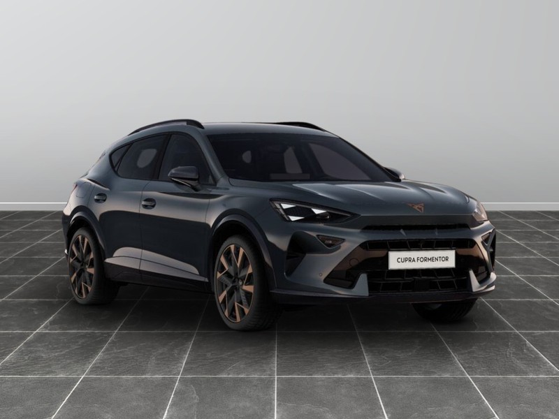 13 - Cupra Formentor 1.5 hybrid 150cv dsg