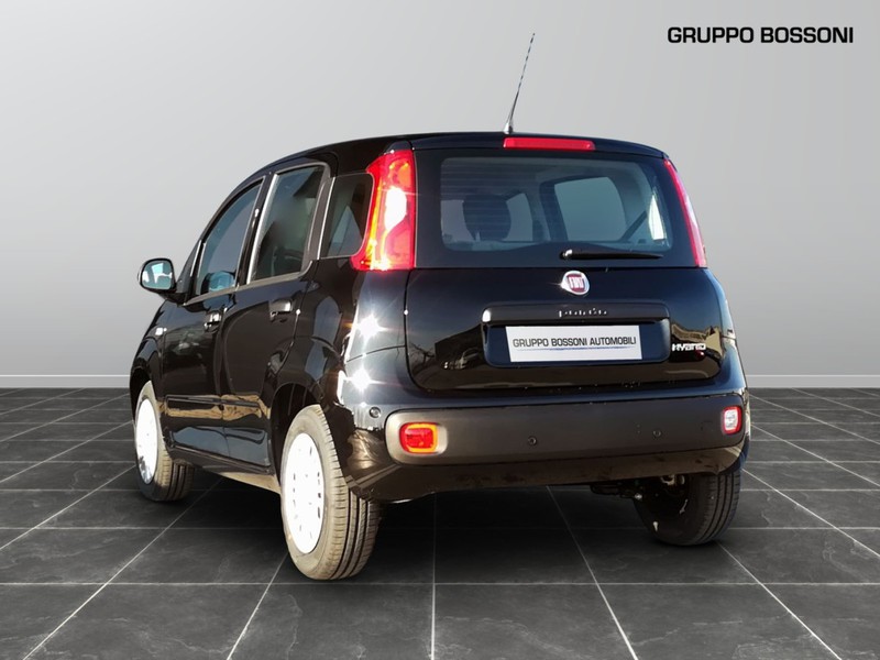 7 - Fiat Panda 1.0 firefly hybrid 70cv s&s