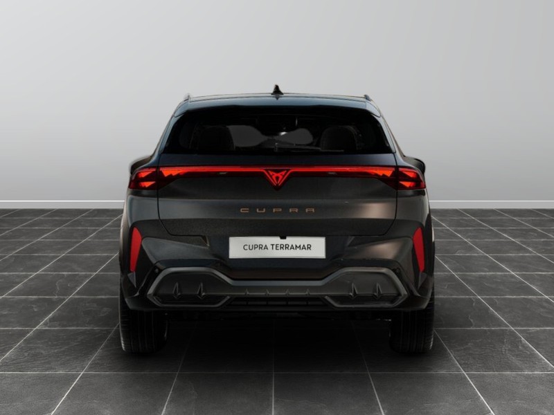 7 - Cupra Terramar 1.5 e-hybrid 204cv dsg
