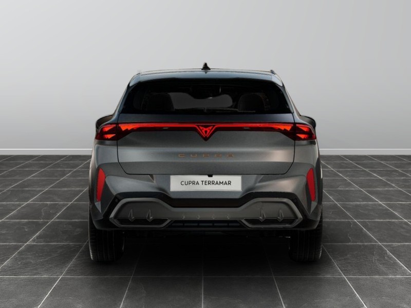 7 - Cupra Terramar 1.5 e-hybrid 204cv dsg