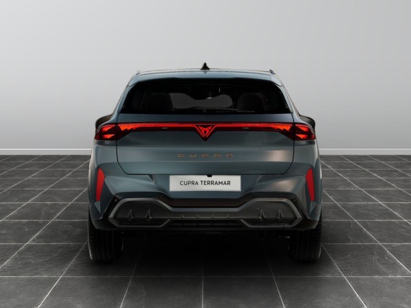 7 - Cupra Terramar 1.5 e-hybrid 204cv dsg