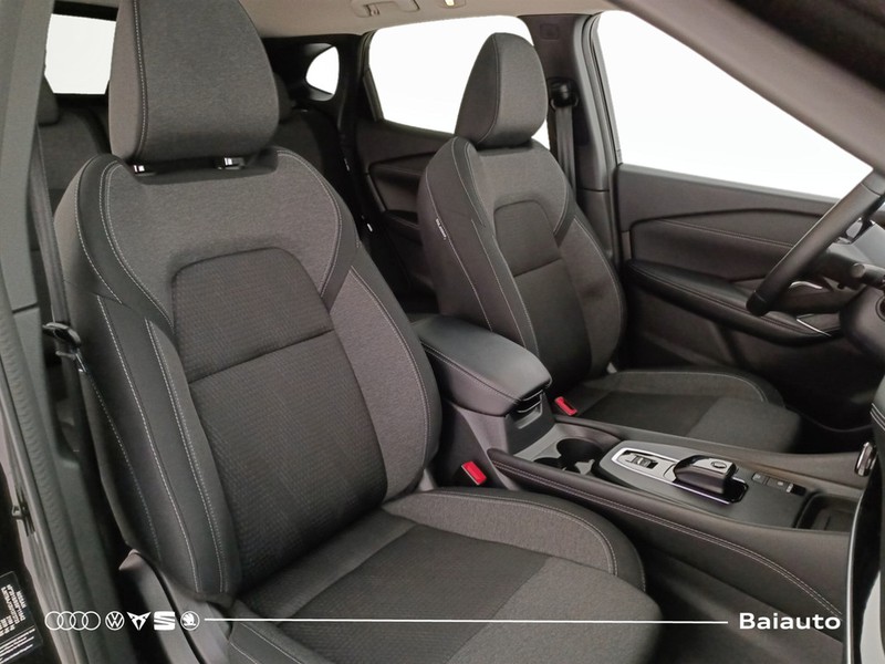 19 - Nissan Qashqai 1.5 e-power n-connecta 2wd e-shifter