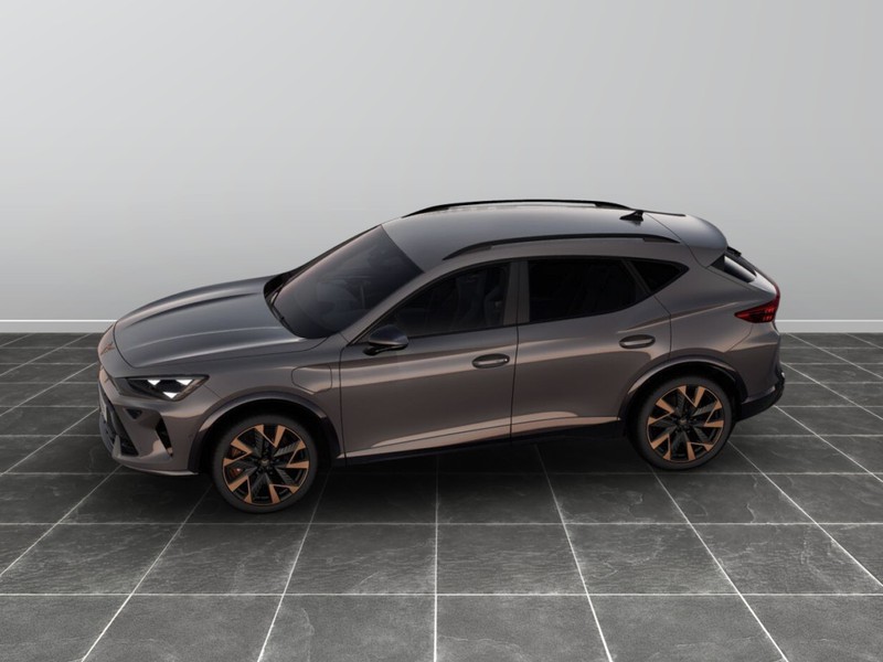 7 - Cupra Formentor 1.5 e-hybrid 272cv vz extreme dsg