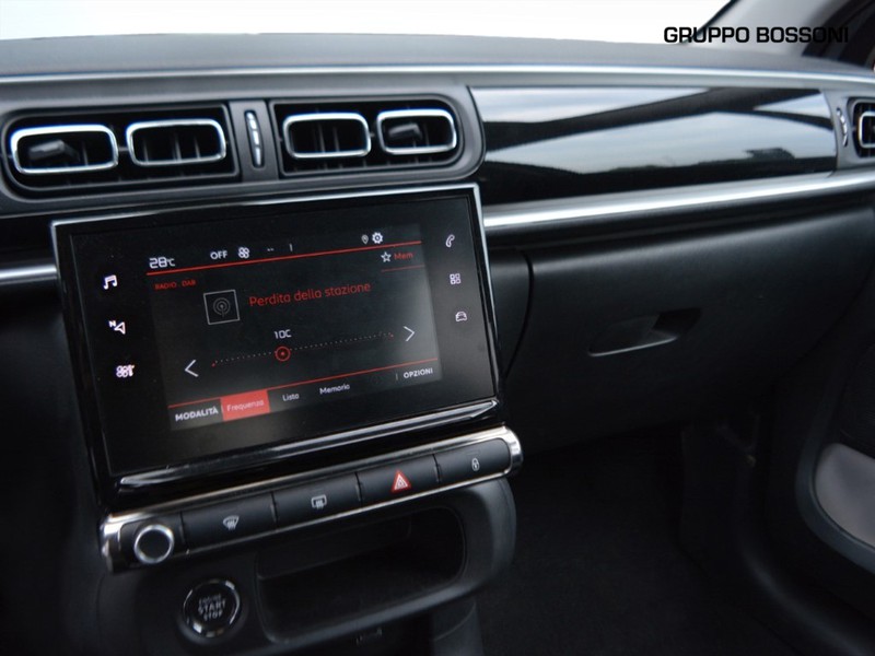 19 - Citroen C3 1.2 puretech 110cv max s&s