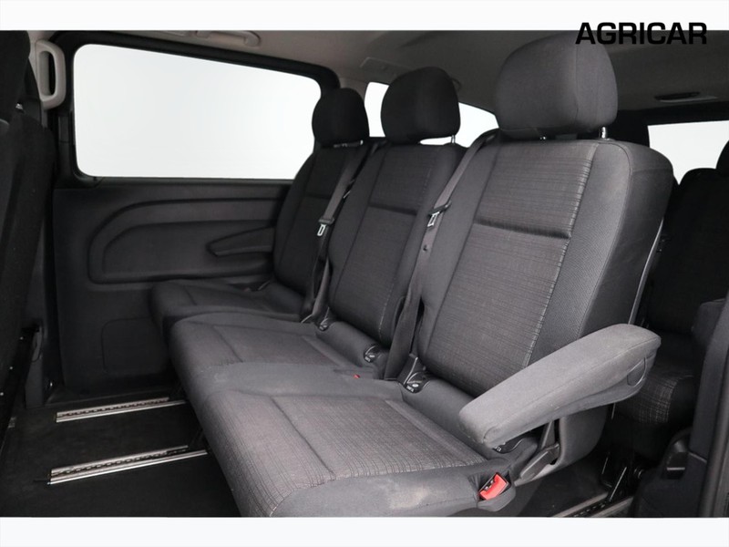 7 - Mercedes Vans Vito 116 cdi long tourer pro auto my20