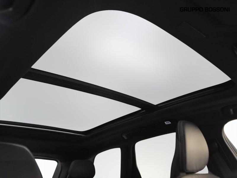 13 - Volvo XC60 2.0 t6 plug-in hybrid ultra black edition awd automatico