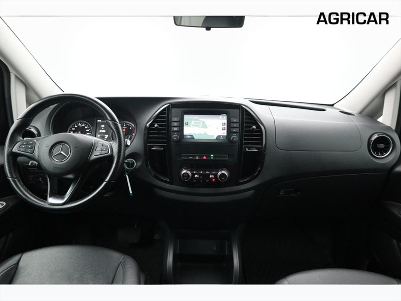 13 - Mercedes Vans Vito 116 cdi long mixto my20