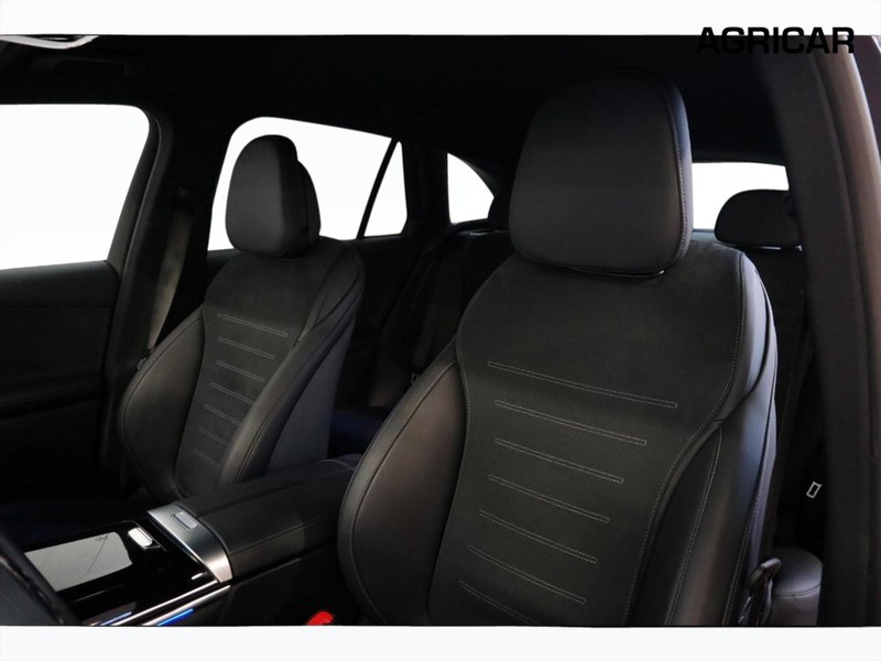 7 - Mercedes GLC suv 220 d amg line premium plus 4matic 9g-tronic