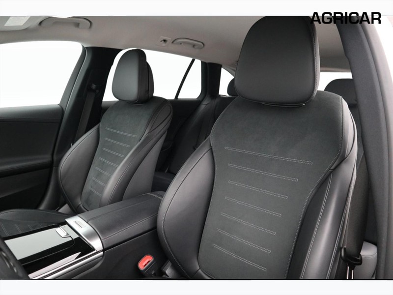 7 - Mercedes Classe C station wagon 300 e plug-in-hybrid amg line advanced 9g-tronic