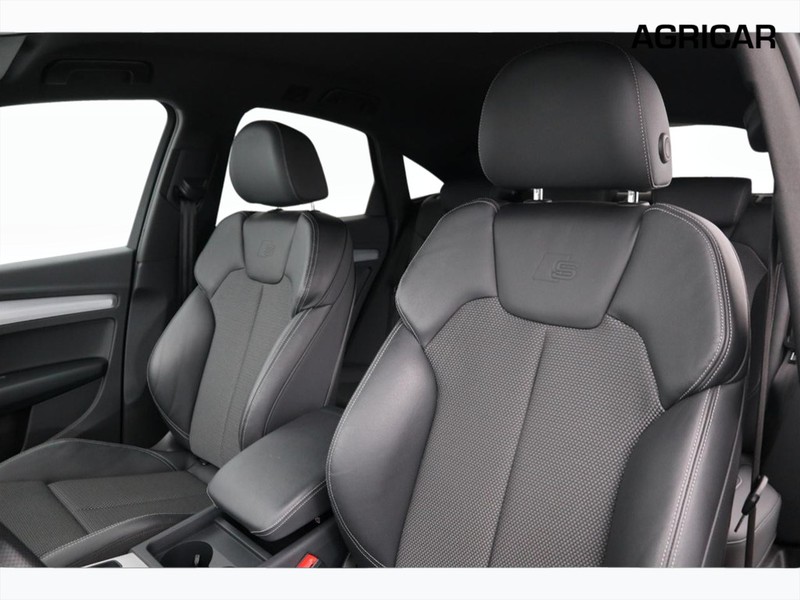 7 - Audi Q5 sportback 35 2.0 tdi mhev 12v s line plus s tronic