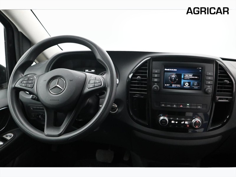 13 - Mercedes Vans Vito 116 cdi compact tourer select auto my19