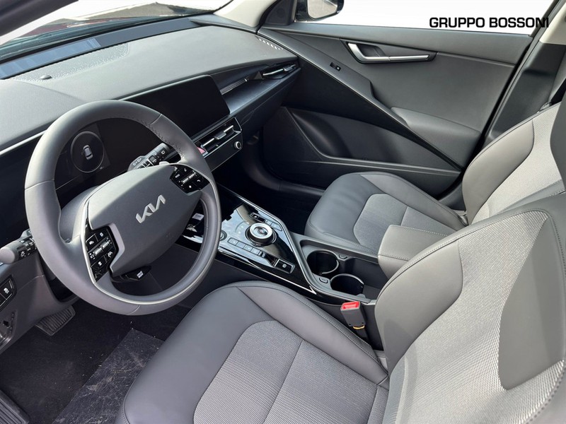 7 - Kia Niro 1.6 gdi hybrid 129cv evolution dct6