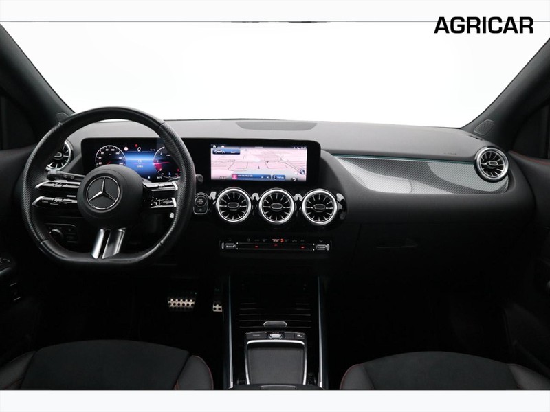 13 - Mercedes GLA 200 d amg line advanced plus 8g-dct