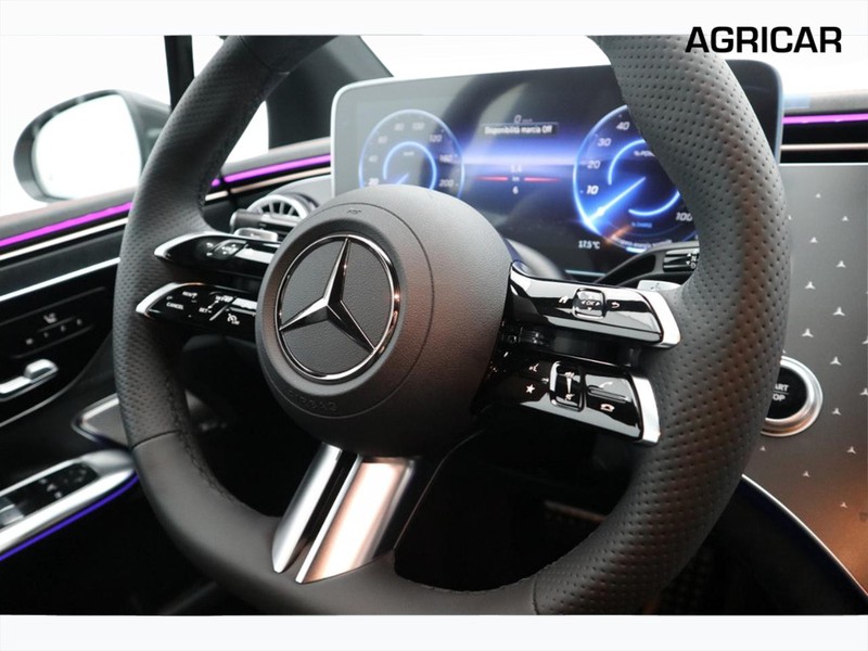 13 - Mercedes EQE 300 premium