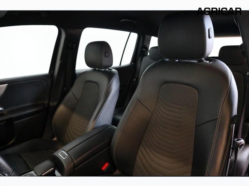 7 - Mercedes GLB 180 d sport plus 8g-dct
