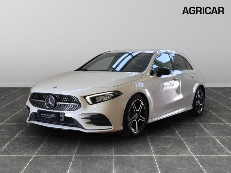 1 - Mercedes Classe A 200 premium 7g-dct