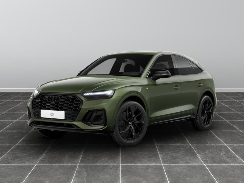 1 - Audi Q5 sportback 40 2.0 tdi mhev 12v s line quattro s tronic