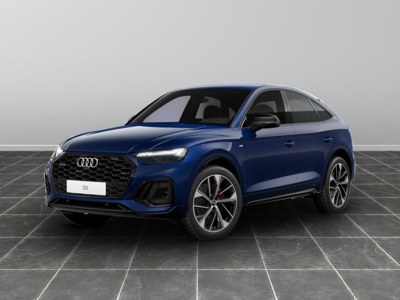 1 - Audi Q5 sportback 40 2.0 tdi mhev 12v identity black quattro s tronic