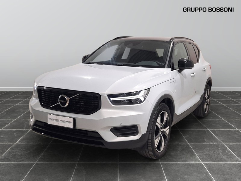 1 - Volvo XC40 1.5 t5 recharge plug-in-hybrid r-design geartronic my21