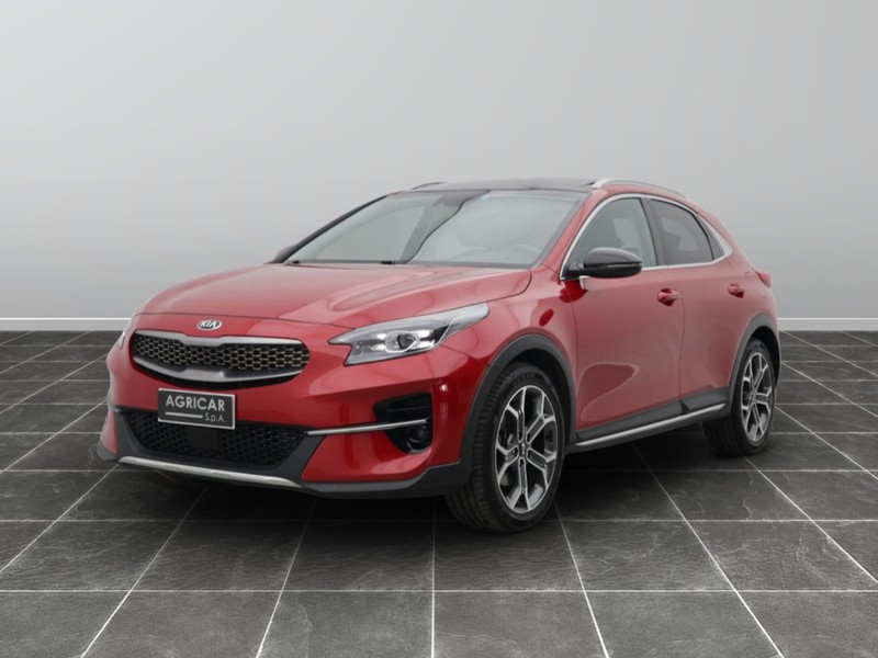 1 - Kia Xceed 1.4 t-gdi 140cv evolution lounge pack 2wd dct