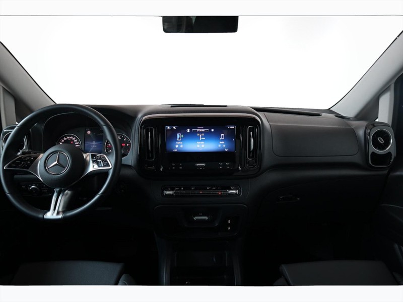 13 - Mercedes Vans Vito mixto 119 cdi compact select 9g-tronic