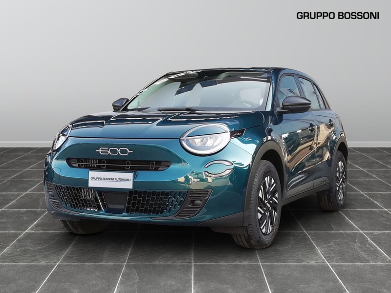 1 - Fiat 600 1.2 hybrid 110cv edct