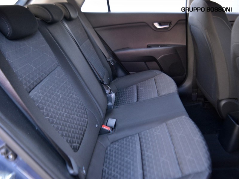 7 - Kia Rio 1.0 t-gdi mhev 120cv style dct
