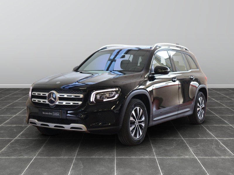 1 - Mercedes GLB 180 d sport plus 8g-dct