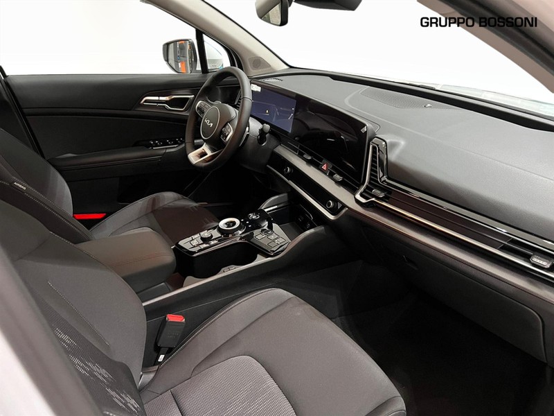 7 - Kia Sportage 1.6 t-gdi hev 210cv style at6