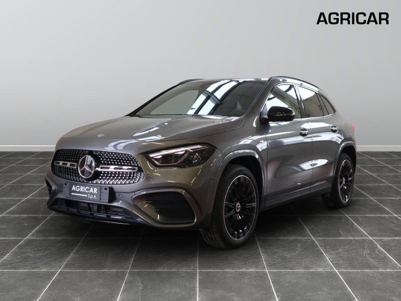 1 - Mercedes GLA 250 e plug-in-hybrid amg line premium 8g-dct