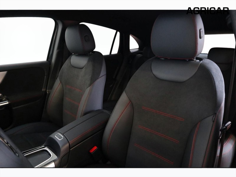 7 - Mercedes GLA 200 d amg line advanced plus 8g-dct