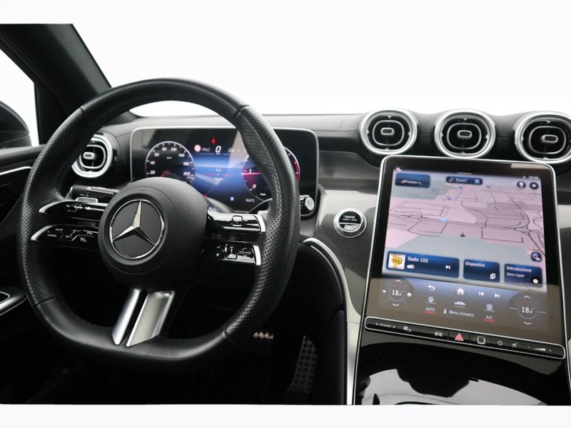 13 - Mercedes GLC coupe 220 d amg line premium 4matic 9g-tronic
