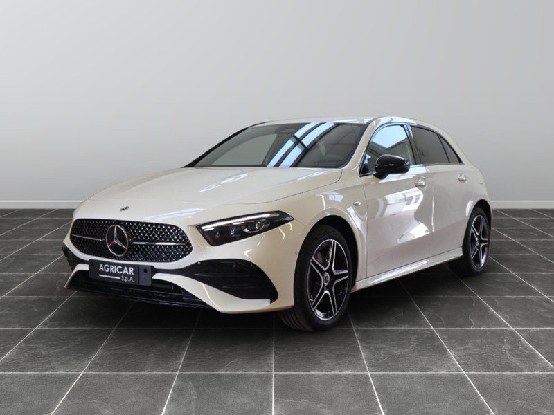 1 - Mercedes Classe A 250 e plug-in-hybrid amg line advanced plus speedshift dct amg 8g