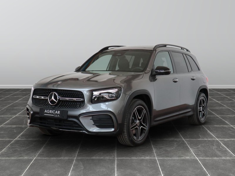 1 - Mercedes GLB 200 d amg line premium 4matic 8g-dct