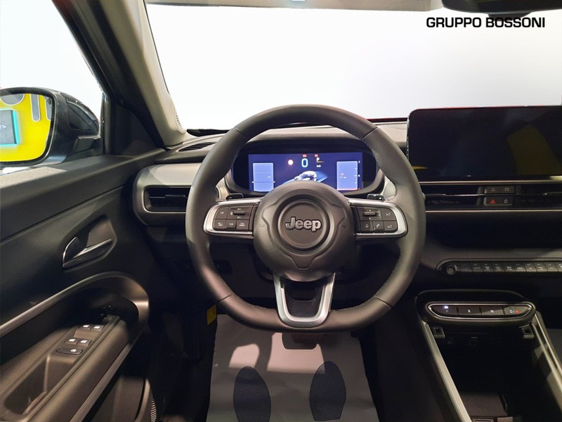 7 - Jeep Avenger 1.2 turbo e-hybrid mhev 110cv summit fwd edct6