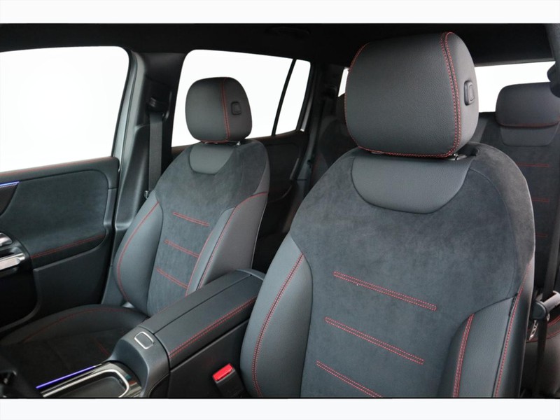 7 - Mercedes GLB 200 d amg line advanced plus 8g-dct