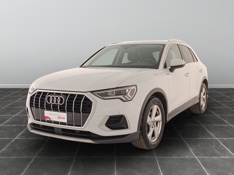 1 - Audi Q3 35 2.0 tdi business advanced s tronic