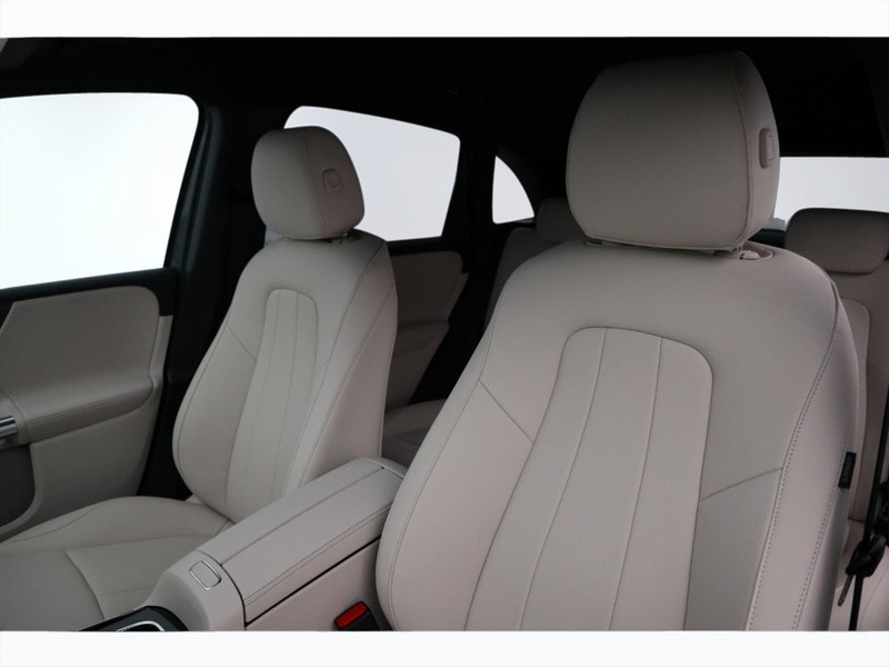 7 - Mercedes Classe B 180 d street edition 8g-dct