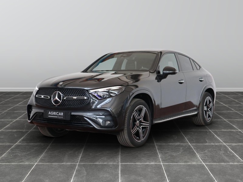1 - Mercedes GLC coupe 300 de plug in hybrid amg line premium tech 4matic 9g-tronic