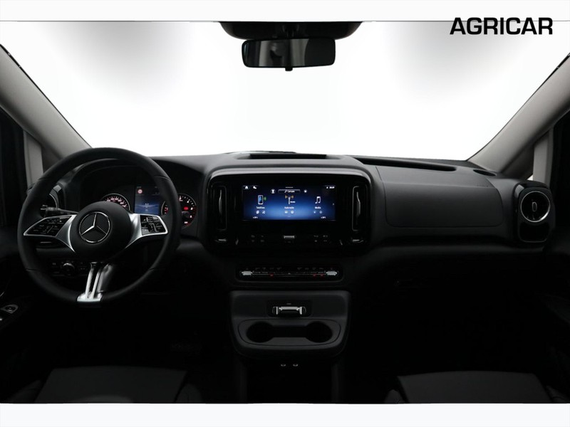 13 - Mercedes Vans Vito 119 cdi extralong mixto pro auto my20