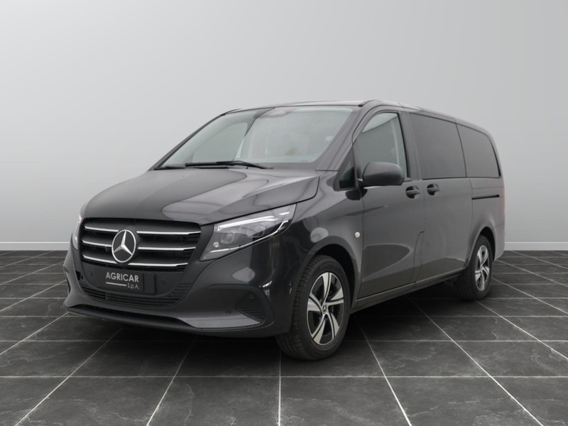 1 - Mercedes Vans Vito 116 cdi long tourer auto my20