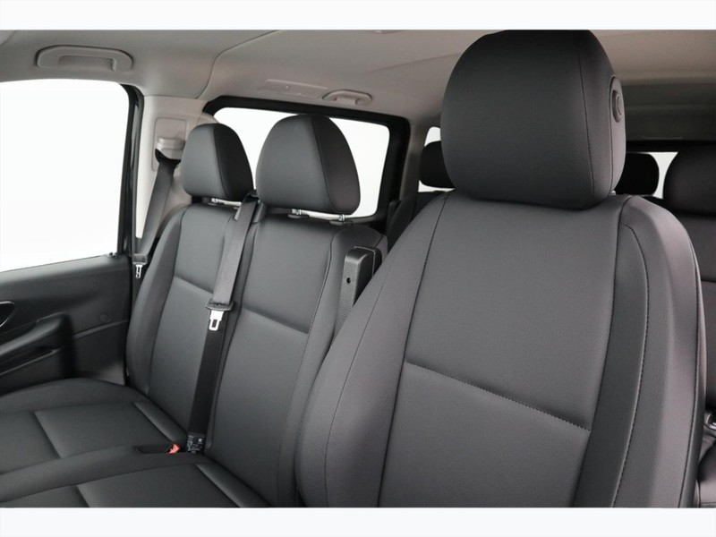 7 - Mercedes Vans Vito tourer 116 cdi long select 9g-tronic
