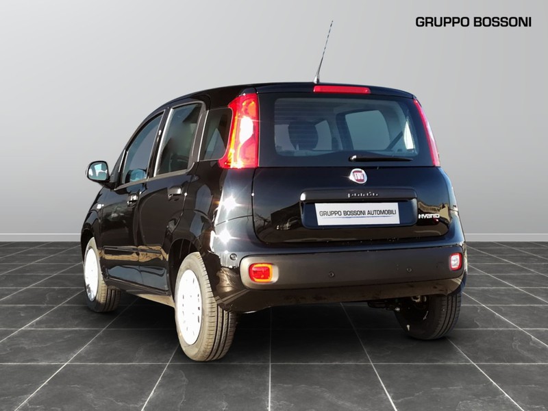 7 - Fiat Panda 1.0 firefly hybrid 70cv s&s