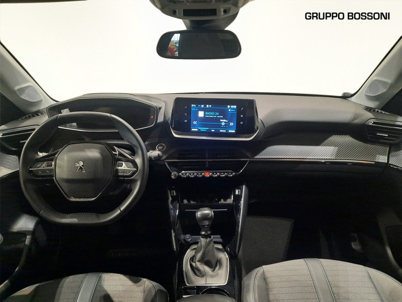 7 - Peugeot 208 5 porte 1.2 puretech allure pack s&s