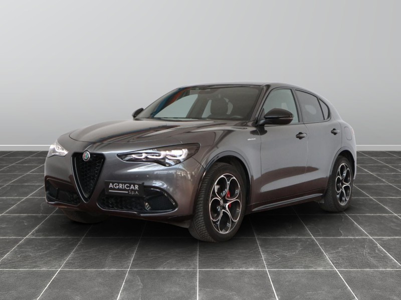 1 - Alfa Romeo Stelvio 2.2 turbo 210cv veloce q4 at8