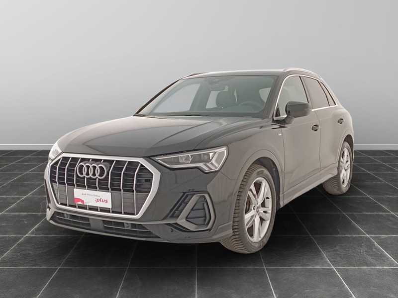 1 - Audi Q3 35 2.0 tdi s line edition s tronic