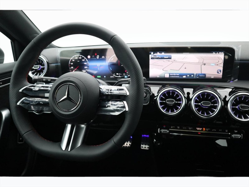 13 - Mercedes Classe A 250 e plug-in-hybrid amg line advanced plus speedshift dct amg 8g
