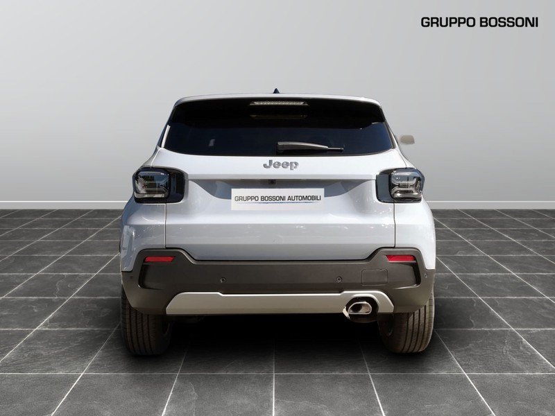 13 - Jeep Avenger 1.2 turbo 100cv summit fwd